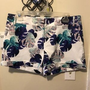 NWT floral print shorts